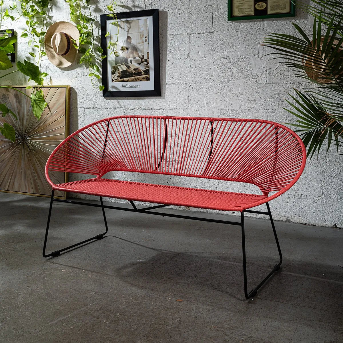 Tucurinca Coral Bench