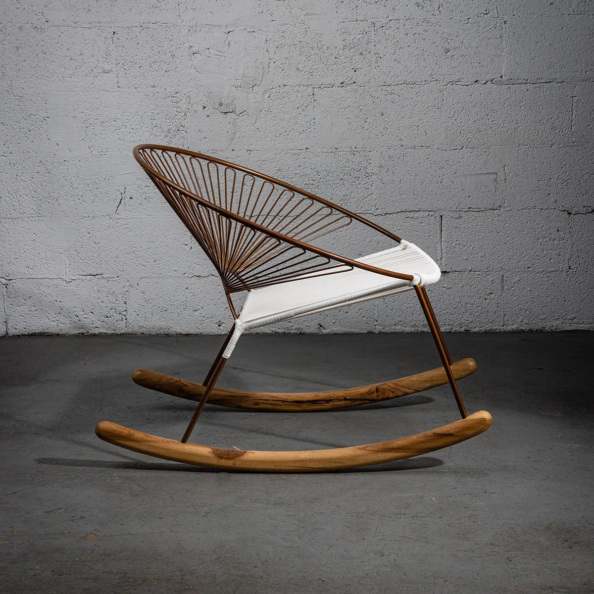 La Purohierro Blanca Rocker