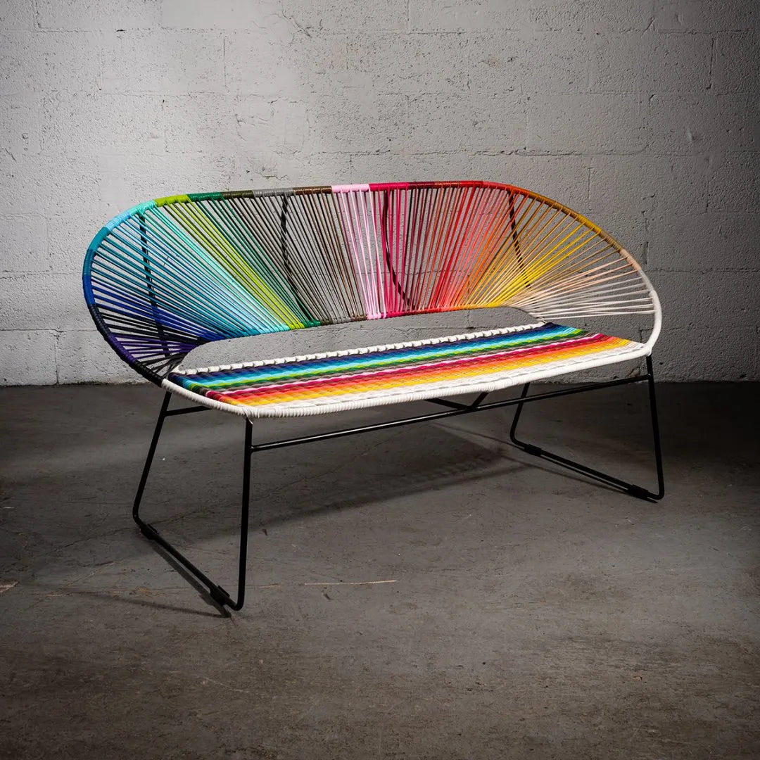 Tucurinca Recolorinche Bench