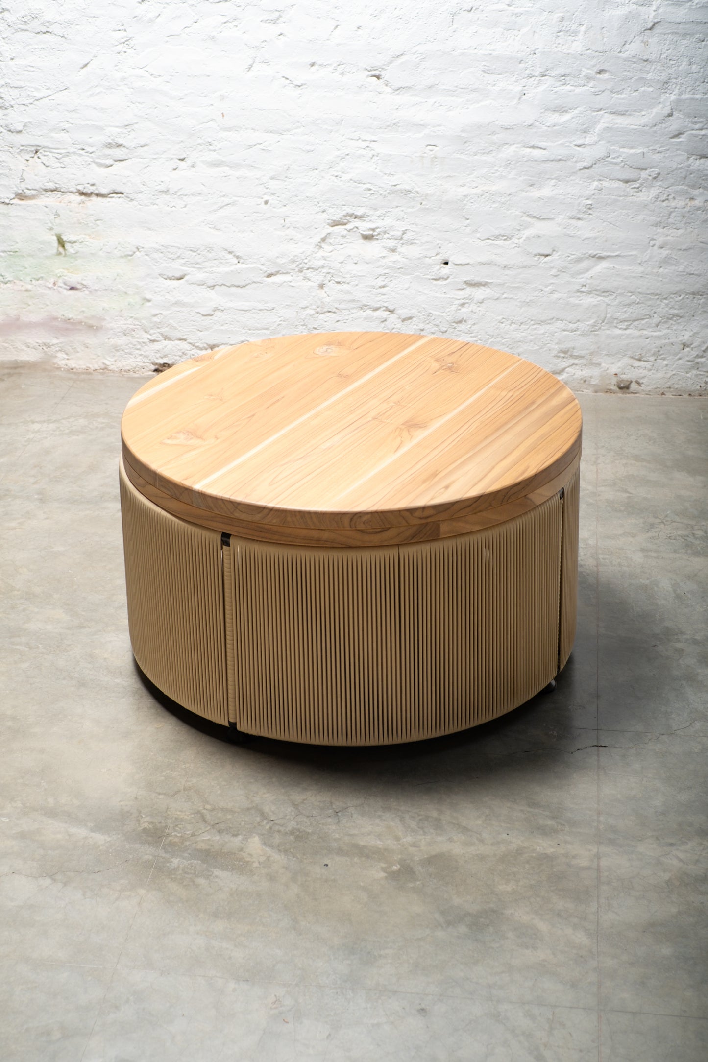 Tambor table
