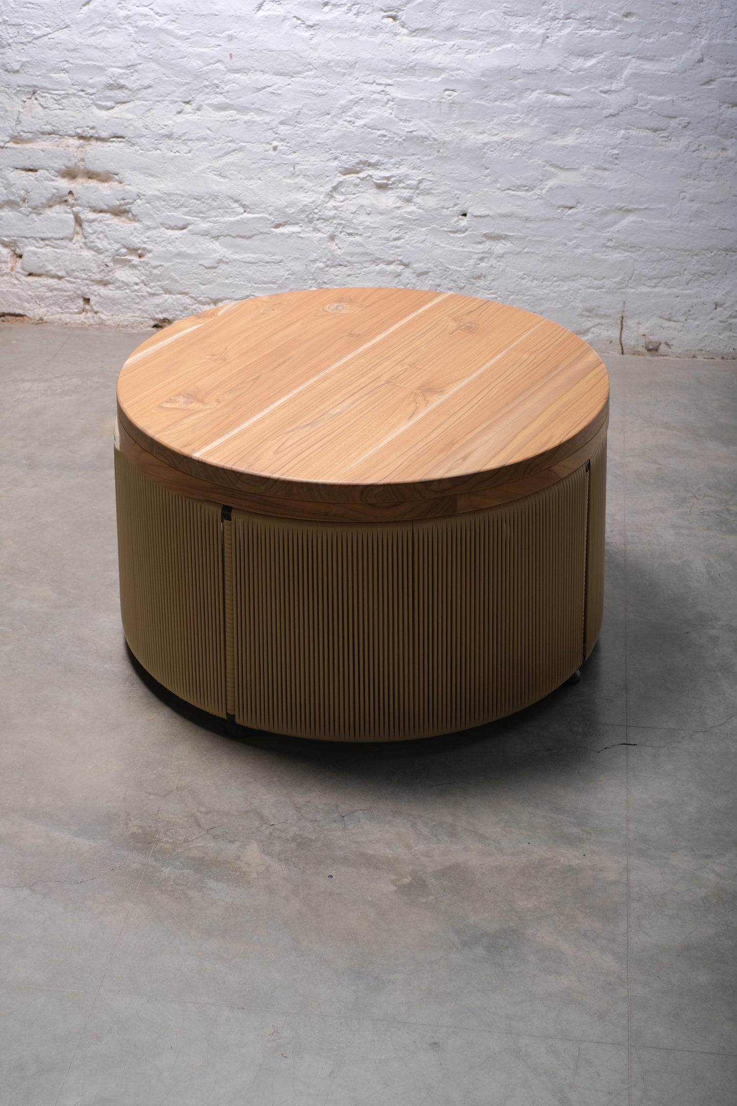 Tambor table