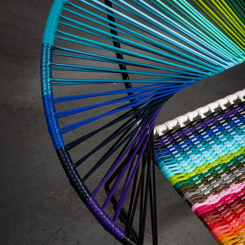 Tucurinca Recolorinche Bench